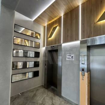 Продается 1-комнатная квартира, 40,6 м²