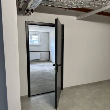 Продается Нежилое помещение, 17,8 м²