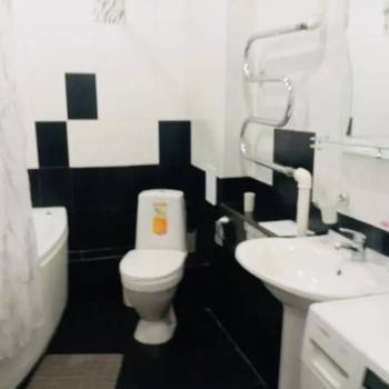 Сдается Многокомнатная квартира, 56 м²