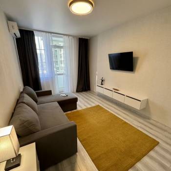 Сдается 1-комнатная квартира, 40 м²