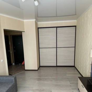 Сдается 1-комнатная квартира, 41 м²