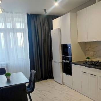 Сдается 2-х комнатная квартира, 64 м²