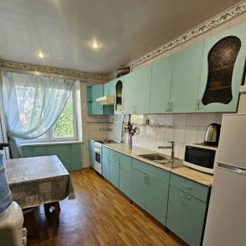 Сдается Многокомнатная квартира, 70 м²