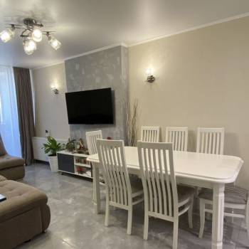 Продается 3-х комнатная квартира, 62 м²
