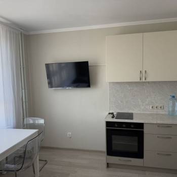 Сдается 1-комнатная квартира, 37,1 м²