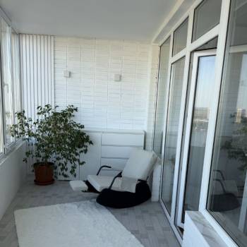 Сдается 1-комнатная квартира, 66 м²