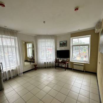 Сдается Нежилое помещение, 115 м²