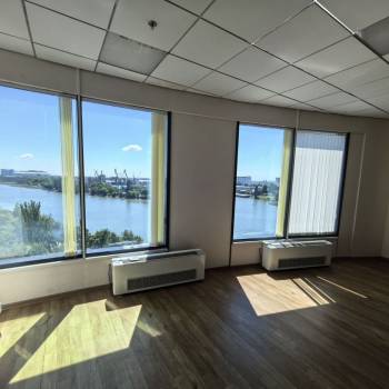 Продается Офис, 52 м²