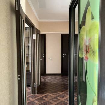 Сдается Многокомнатная квартира, 64 м²