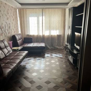 Сдается Многокомнатная квартира, 64 м²