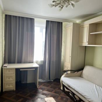 Сдается Многокомнатная квартира, 64 м²