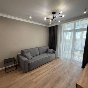Сдается 1-комнатная квартира, 38 м²
