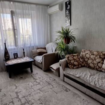 Продается 2-х комнатная квартира, 52 м²