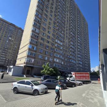 Продается Нежилое помещение, 140 м²