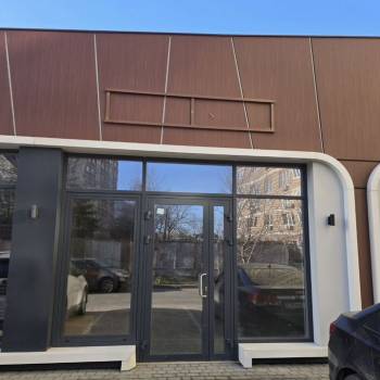 Продается Нежилое помещение, 140 м²