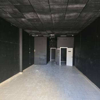 Продается Нежилое помещение, 70 м²
