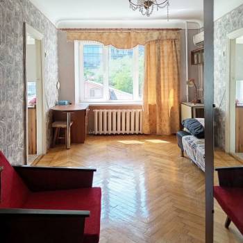 Продается 1-комнатная квартира, 29,5 м²