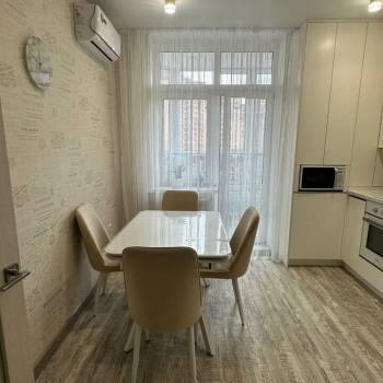 Продается 1-комнатная квартира, 38,3 м²