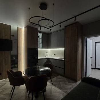 Продается 2-х комнатная квартира, 42 м²