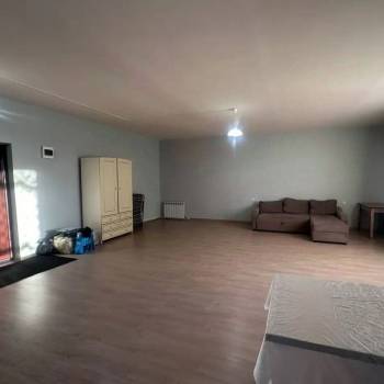 Сдается 1-комнатная квартира, 51 м²