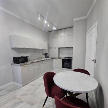 Сдается 1-комнатная квартира, 39 м²