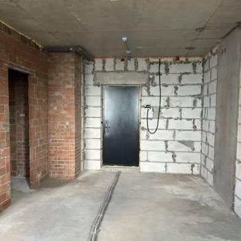 Продается 1-комнатная квартира, 32 м²