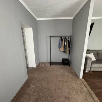 Продается 3-х комнатная квартира, 48 м²