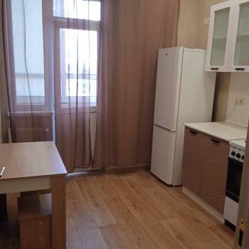 Сдается 1-комнатная квартира, 35 м²