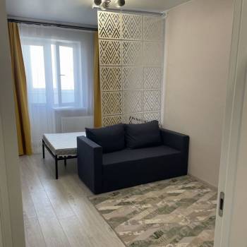 Сдается 1-комнатная квартира, 37 м²