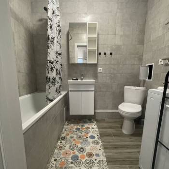 Сдается 1-комнатная квартира, 37 м²