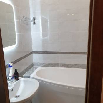 Сдается 2-х комнатная квартира, 60 м²