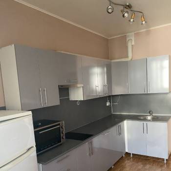 Сдается 1-комнатная квартира, 40,1 м²
