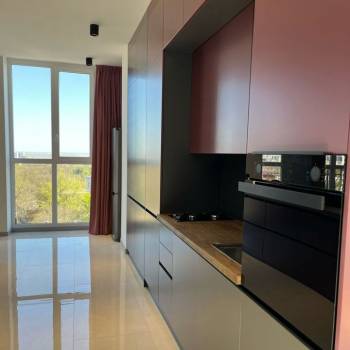 Продается Многокомнатная квартира, 145 м²