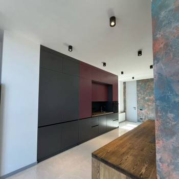 Продается Многокомнатная квартира, 145 м²