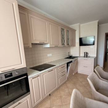 Сдается Многокомнатная квартира, 90 м²