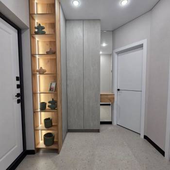Продается 1-комнатная квартира, 42 м²