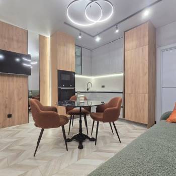 Продается 1-комнатная квартира, 42 м²