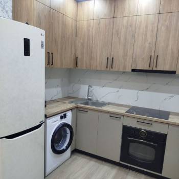 Сдается Многокомнатная квартира, 60 м²