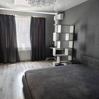 Сдается 2-х комнатная квартира, 72 м²