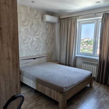 Сдается 2-х комнатная квартира, 72 м²
