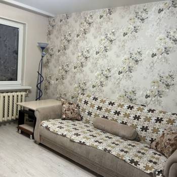 Продается 2-х комнатная квартира, 42 м²