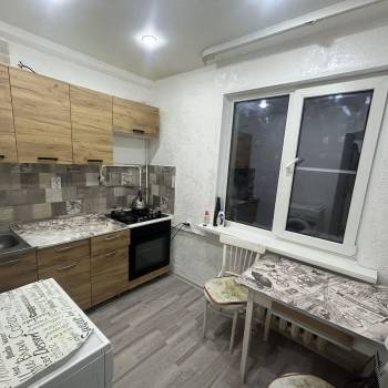 Продается 2-х комнатная квартира, 42 м²