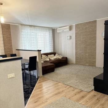 Сдается 2-х комнатная квартира, 60 м²