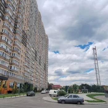 Продается 1-комнатная квартира, 36,5 м²