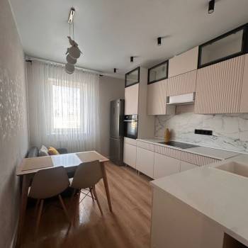 Продается 1-комнатная квартира, 36,5 м²
