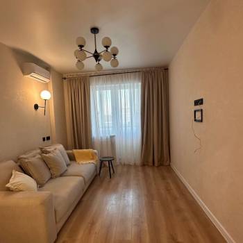 Продается 1-комнатная квартира, 36,5 м²