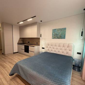 Продается 1-комнатная квартира, 35 м²