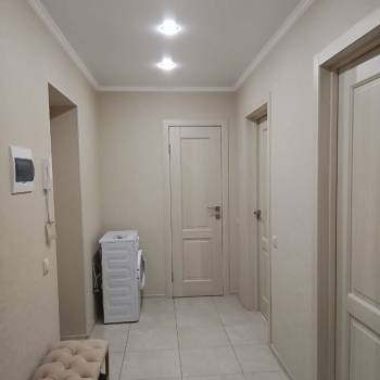 Продается 1-комнатная квартира, 45 м²
