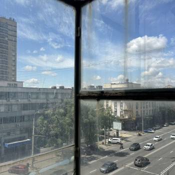 Продается Многокомнатная квартира, 105 м²