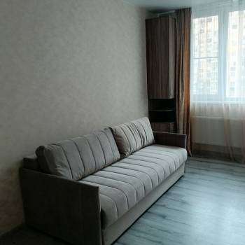 Сдается 1-комнатная квартира, 43 м²